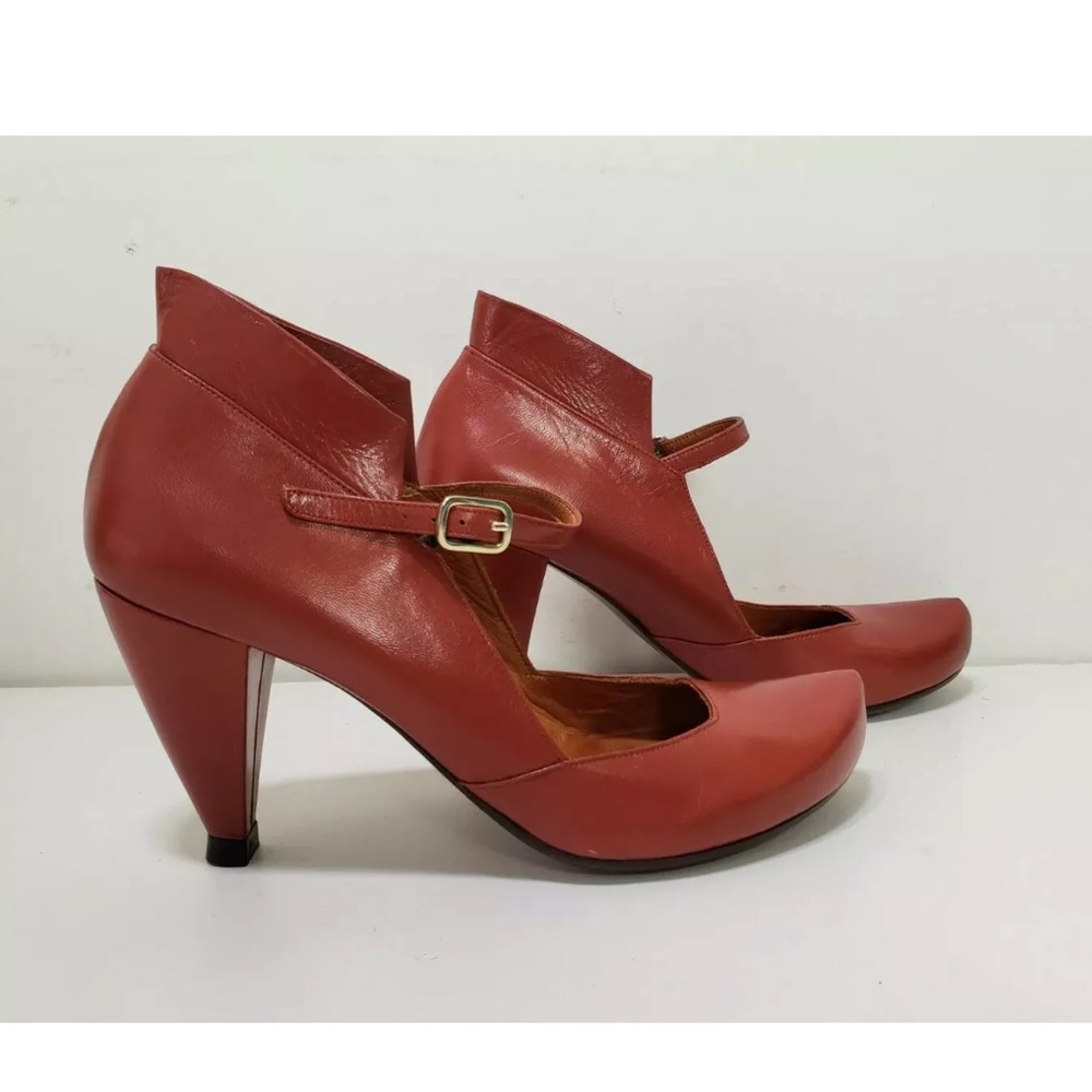 CHIE MIHARA Mary Jane Pumps EU 39.5 US 9